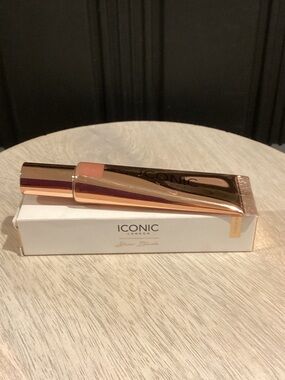 ICONIC London Sheer Pink Blush fresh Faced